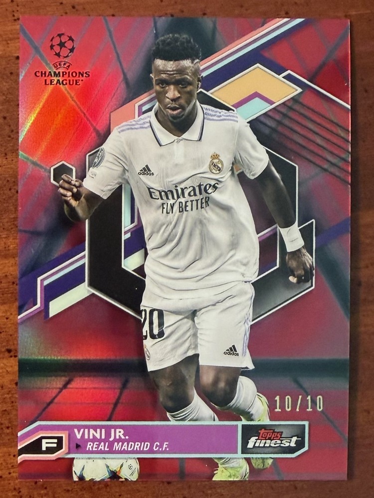 2022-23 Topps Finest UCL & UEL Vini Jr. Vinicius Red 10/10