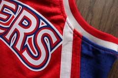 Philadelphia 76ers ALLEN IVERSON Mitchell Ness Red SWINGMAN Men 44 L Jersey