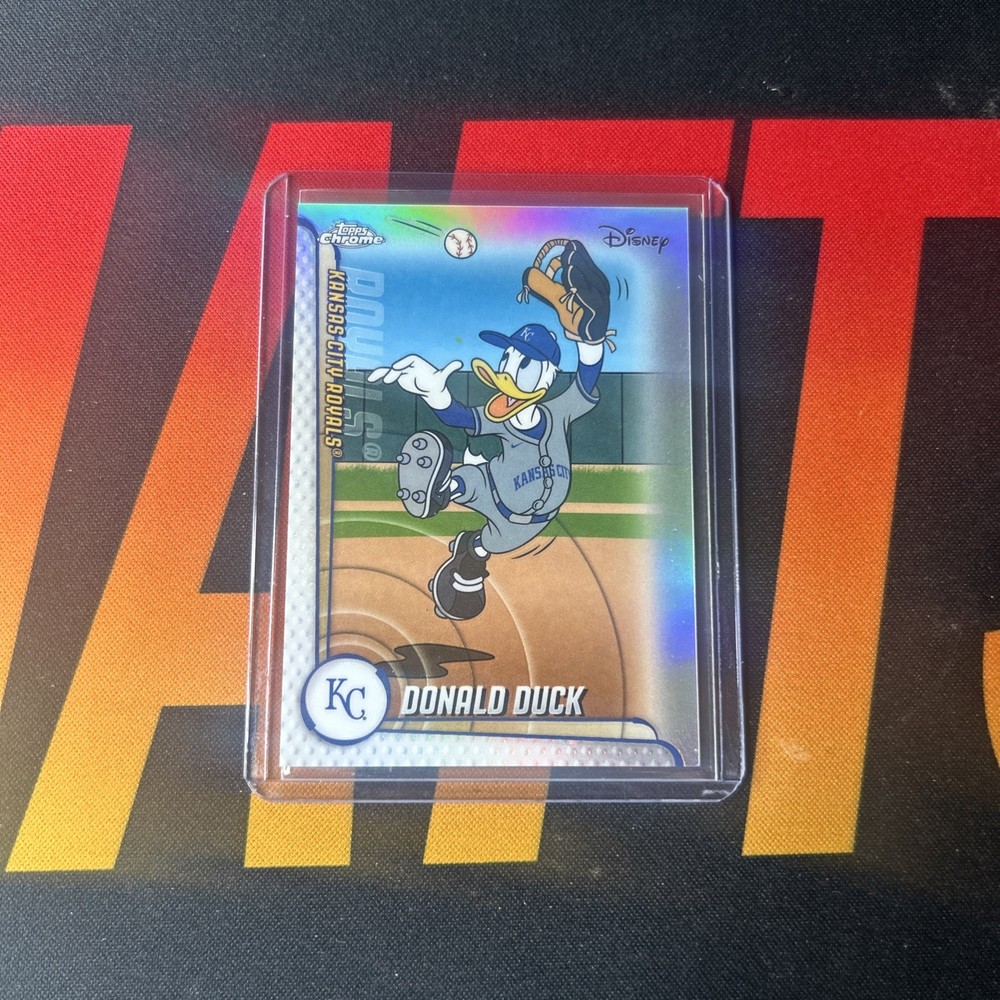 2025 TOPPS CHROME UPDATE MICKEY & FRIENDS KANSAS CITY ROYALS DONALD DUCK MLBA-14