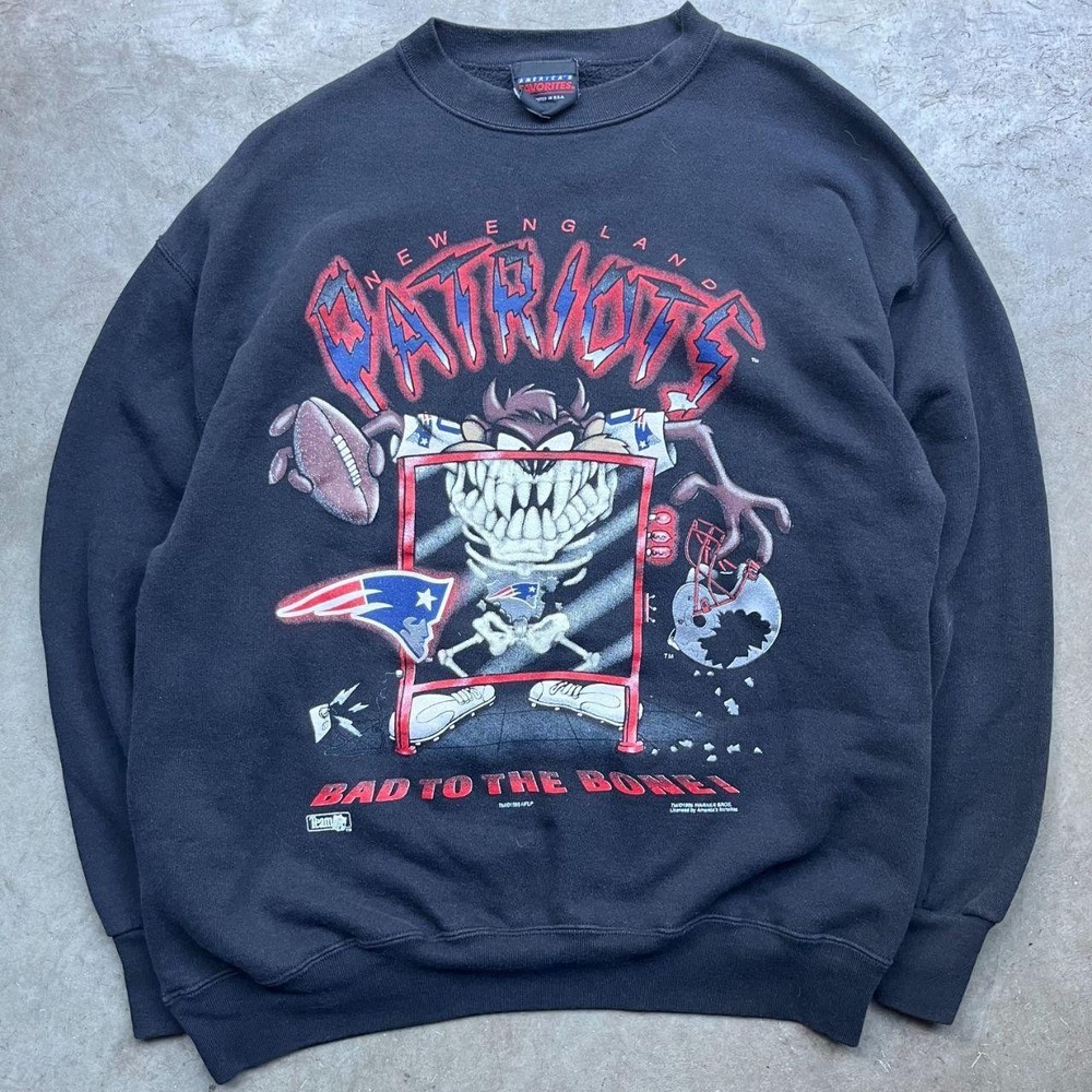 Vintage Taz Looney Tunes Tasmanian Devil New England Patriots Sweatshirt VK15006