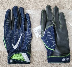 Seattle Seahawks Richard Sherman Game Issued Gloves 2016 LOB #25 Navy Black