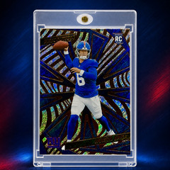 Jaxson Dart Rare RC Blue Sparkle Refractor Rookie Investment Card NY Giants Mint