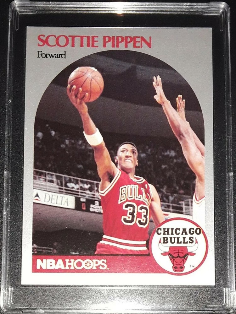 1990-91 SCOTTIE PIPPEN Chicago Bulls NBA Hoops Basketball Card #69