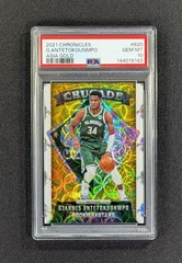 2021-22 Panini Chronicles Crusade Gold /18 Giannis Antetokounmpo #620 PSA 10 GEM