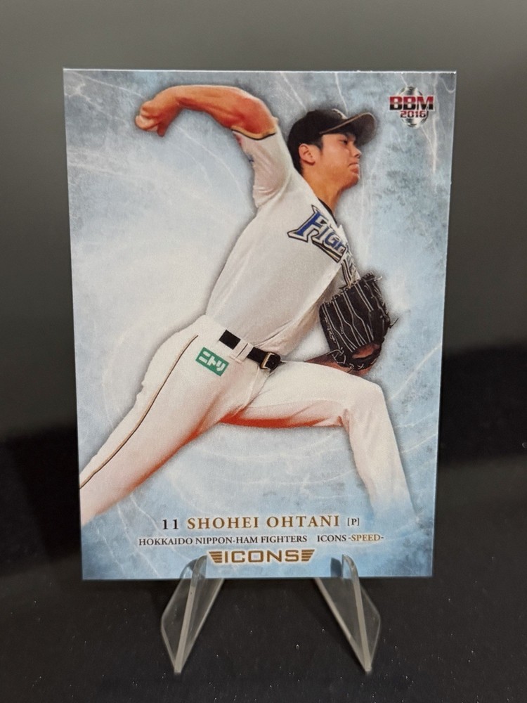 2016 BBM ICONS-Speed Shohei Ohtani Nippon-Ham Fighters Baseball Card #4 ⚾️