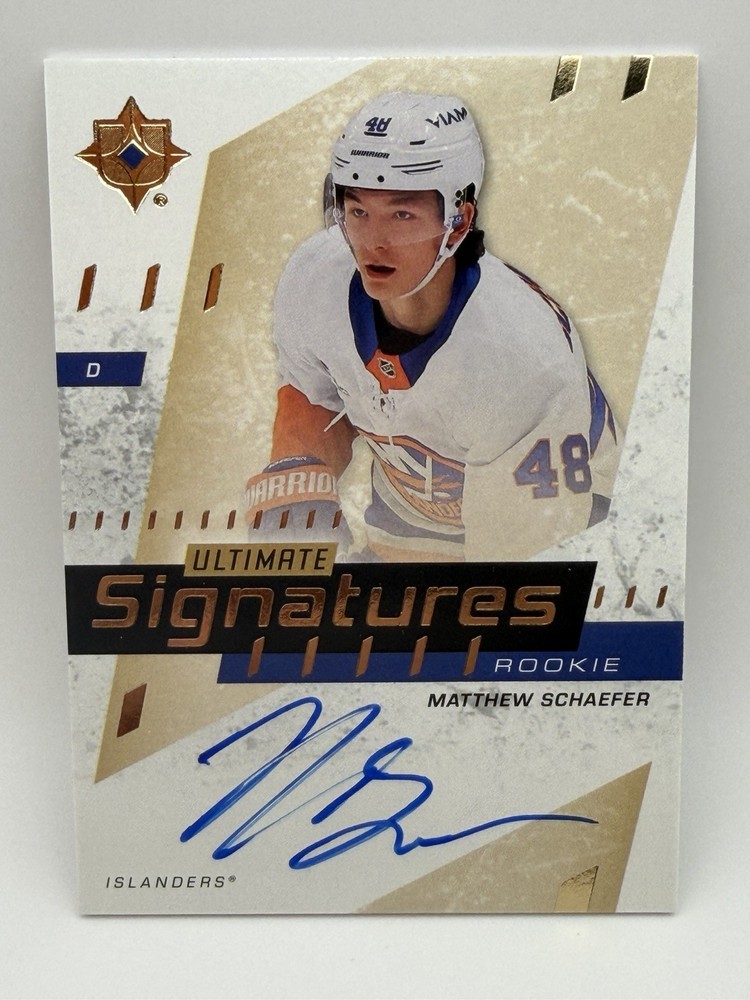 2025-26 Ultimate Collection Matthew Schaefer USR-MS On Card Auto Rookie