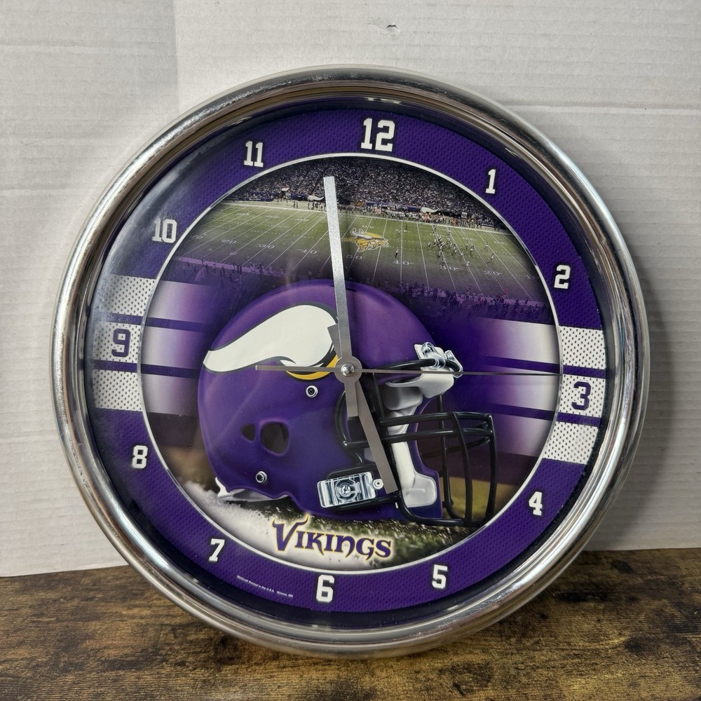 WinCraft Chrome Clock NFL Minnesota Vikings Tested Working Purple Fashion 12 ”