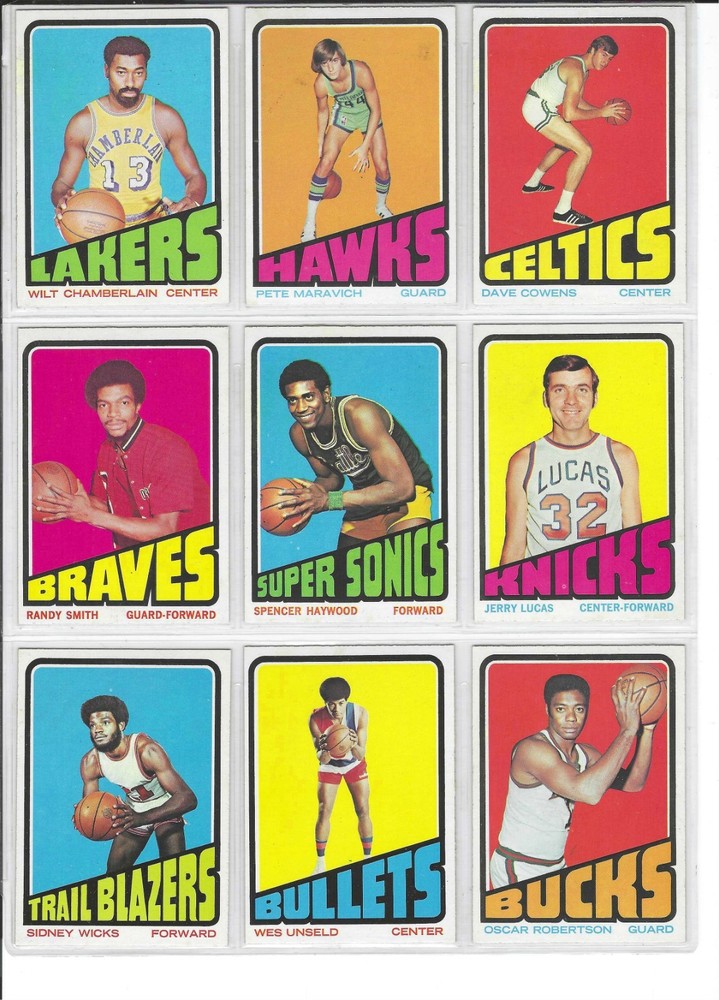 1972-73 TOPPS OSCAR ROBERTSON CARD (BUCKS) #25