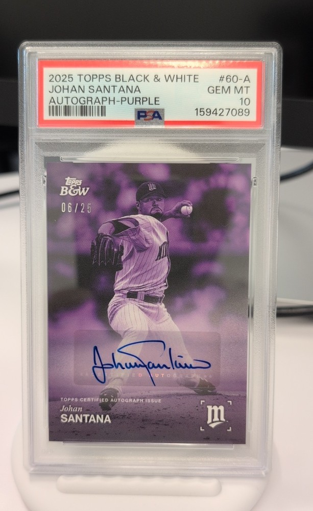 PSA 10 2025 Topps Black & White Johan Santana #060A Purple Auto /25 Twins
