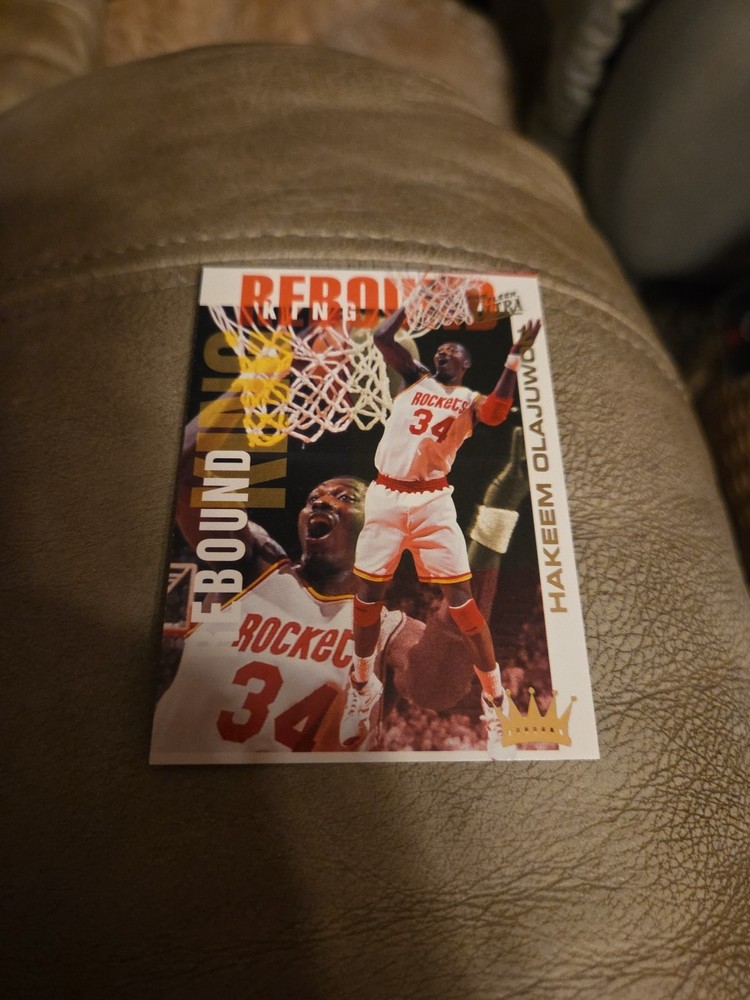 Hakeem Olajuwon 1994-95 Fleer Ultra Rebound Kings #6 NBA Insert Card Rockets HOF