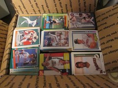 2500 BASEBALL AND MIXED CARD LOT ASSORTED SPORT 1980&rsquo;S – PRESENT
