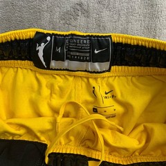 Nike Shorts Womens Medium Los Angeles Sparks WNBA Team Player Issue Yellow