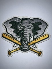 1993-94 Oakland A&rsquo;s Athletics « Elephant Crossing Bats » Home Jersey Sleeve Patch