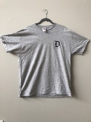 MEN&rsquo;S DETROIT TIGERS T-SHIRT GRAY X LARGE SHORT SLEEVES