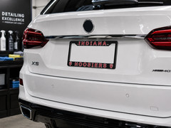 Indiana Hoosiers License Plate Frame Cover – Black – EliteAuto3K