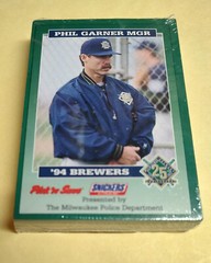 1994 Milwaukee Brewers Police Set of 30 SEALED Safety Snickers Baseball Card