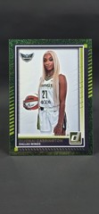 2025 Donruss WNBA Dijonai Carrington Green Shimmer + Base Tunnel Vision