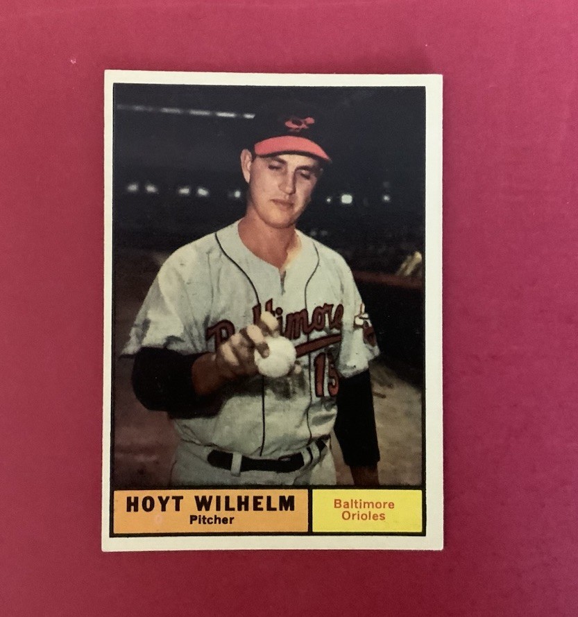 1961 Topps Baseball # 545 – HOYT WILHELM – BALTIMORE ORIOLES – EXC