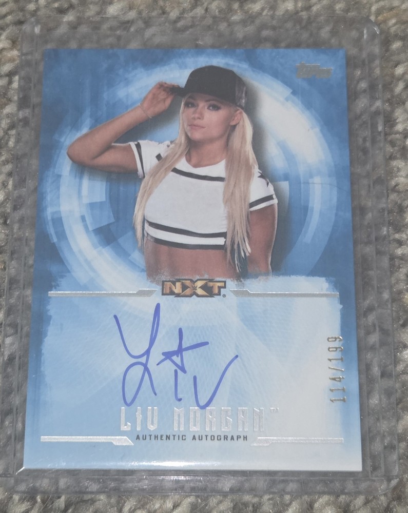 2017 TOPPS UNDISPUTED WWE NXT LIV MORGAN ON CARD RC AUTOGRAPH 114/199!