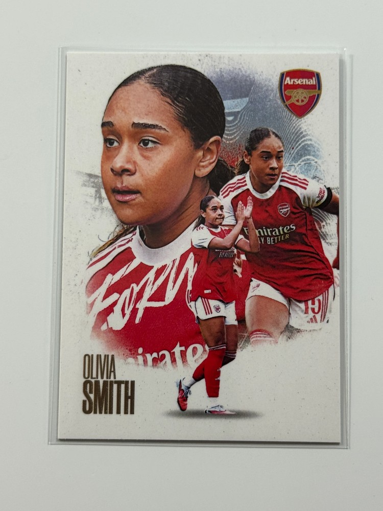 2025-26 Futera Club FX Arsenal Portrait Base #37 Olivia Smith Rookie