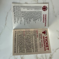 1985-86 CHICAGO BULLS BASKETBALL POCKET SCHEDULE MICHAEL JORDAN BUD AD + Stubs