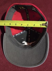 Calgary Stampeders Fitted Football Cap XS/S Red Gray Richardson PTS40 Dryve