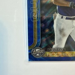 2025 Topps Pro Debut – Chrome Victor Rodrigues #PDC-66 Blue Wave Refractor /150