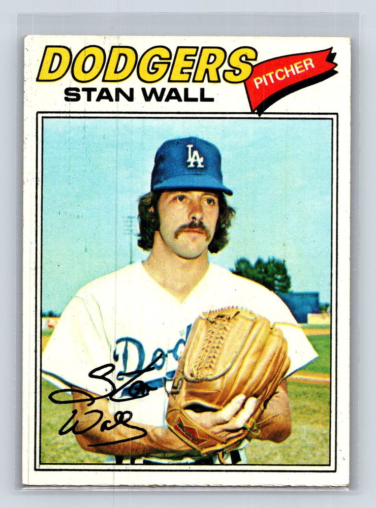 1977 Topps Baseball Stan Wall #88 Los Angeles Dodgers