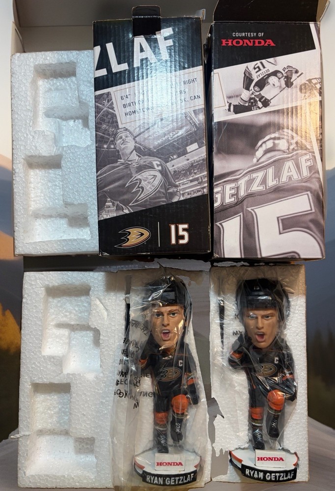 (2) Anaheim Ducks RYAN GETZLAF #15 Bobblehead Figure 2016 Kloanz New Hockey NHL