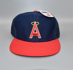 California Angels Vintage Universal Mesh Back Trucker Snapback Cap Hat – NWT