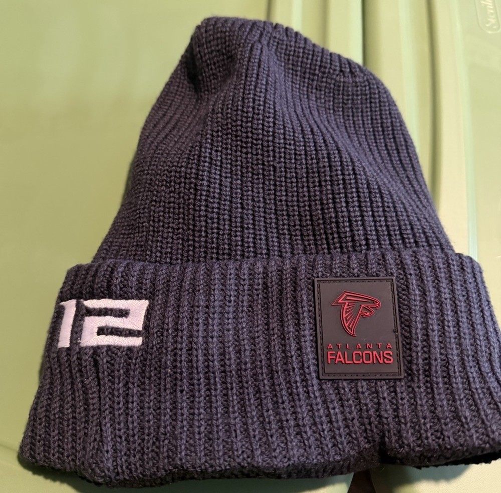 New Era NFL Atlanta Falcons Team Player Issued Knit Sideline Beanie Cap M/L #12