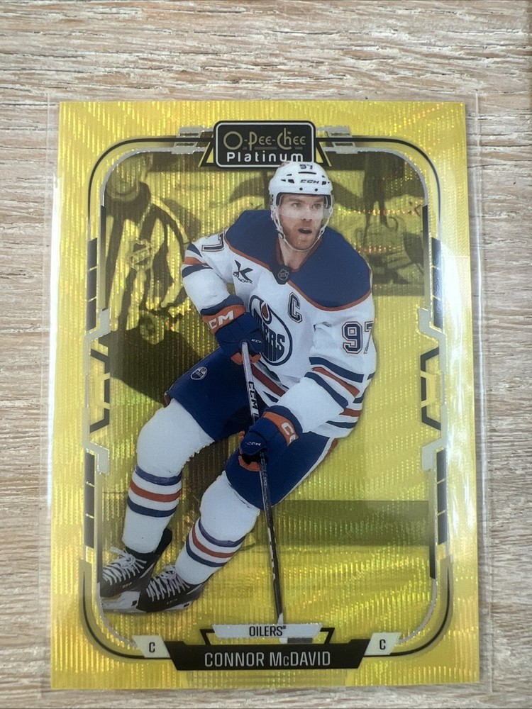2025-26 O-Pee-Chee Platinum Connor McDavid Neon Yellow Surge #63 Edmonton Oilers