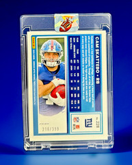 CAM SKATTEBO – 2025 DONRUSS OPTIC – NEON BLUE PRIZM COLOR MATCH /399 – GIANTS!