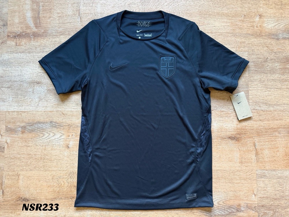 NIKE NORWAY NORGE 2026 AWAY STADIUM SOCCER JERSEY FOOTBALL IB5381-010 SIZE M NEW