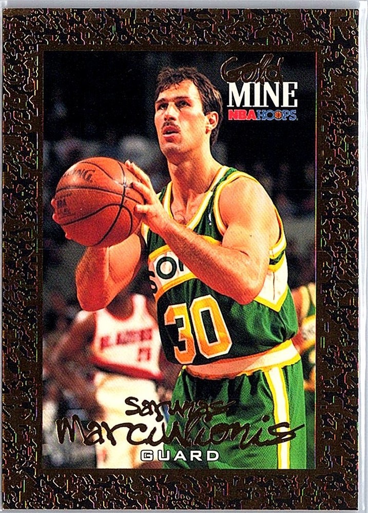 1994-95 Hoops #449 Sarunas Marciulionis