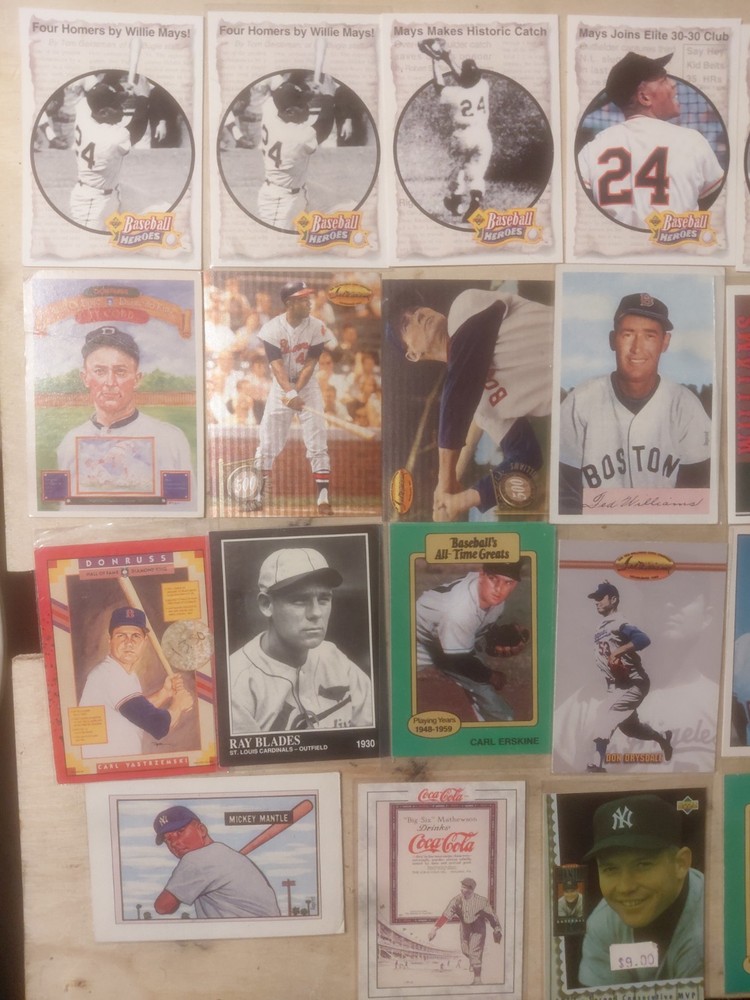 (32) Card Lot – Reprints, Aaron, Mantle, Williams, & Mays more