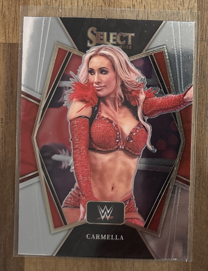 Carmella – 2022 Panini Select WWE #189 E195