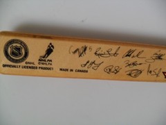Calgary Flames Mini Stick – 2 Sticks – 2004 Confernece Champ & 1999-01 Team Auto