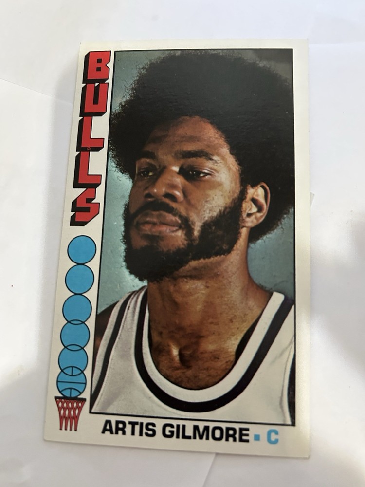 Topps Jumbo 76-77 Rookie Artis Gilmore Bulls 25