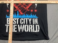 WWE Men’s CM Punk Elimination Chamber Best City In The World T-Shirt Size XL NWT