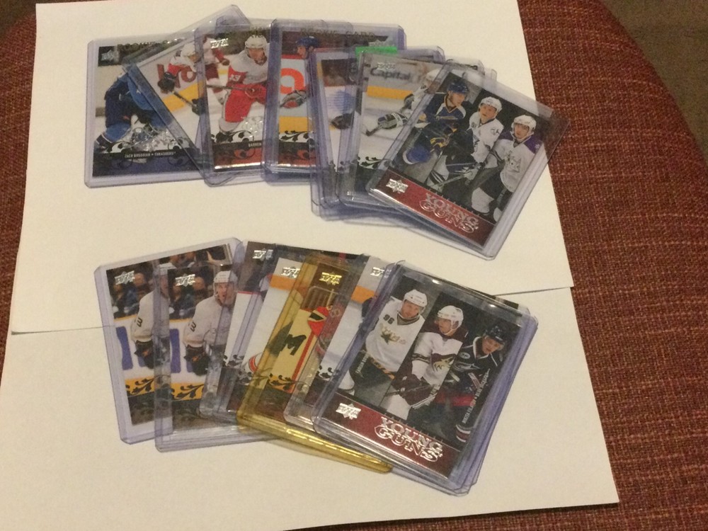 2008-09 Upper Deck « YOUNG GUNS!! » 201-500 Pick from List Sutter, Helm, Giroux