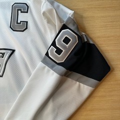 Vintage CCM Los Angeles Kings Wayne Gretzky #99 White Hockey Jersey