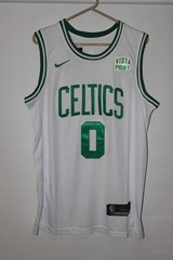 white Boston Celtics Jayson Tatum (0) stitched jersey (NWT) – adult M / 48