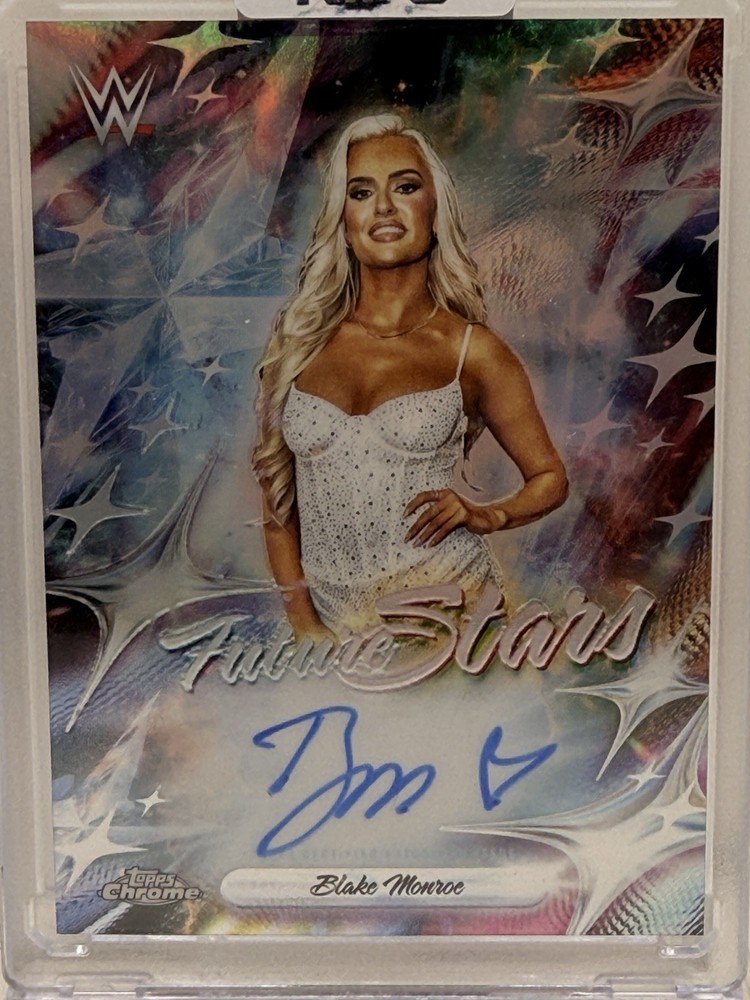 Blake Monroe 2026 Topps Chrome WWE Future Stars On-Card Certified Auto NXT