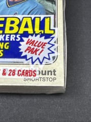 1983 Fleer Baseball Cello Pack Sealed Unopened ROBIN YOUNT on front