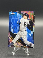 2024 Topps Finest – Uncommon Austin Wells #116 Blue Refractor /150 (RC)