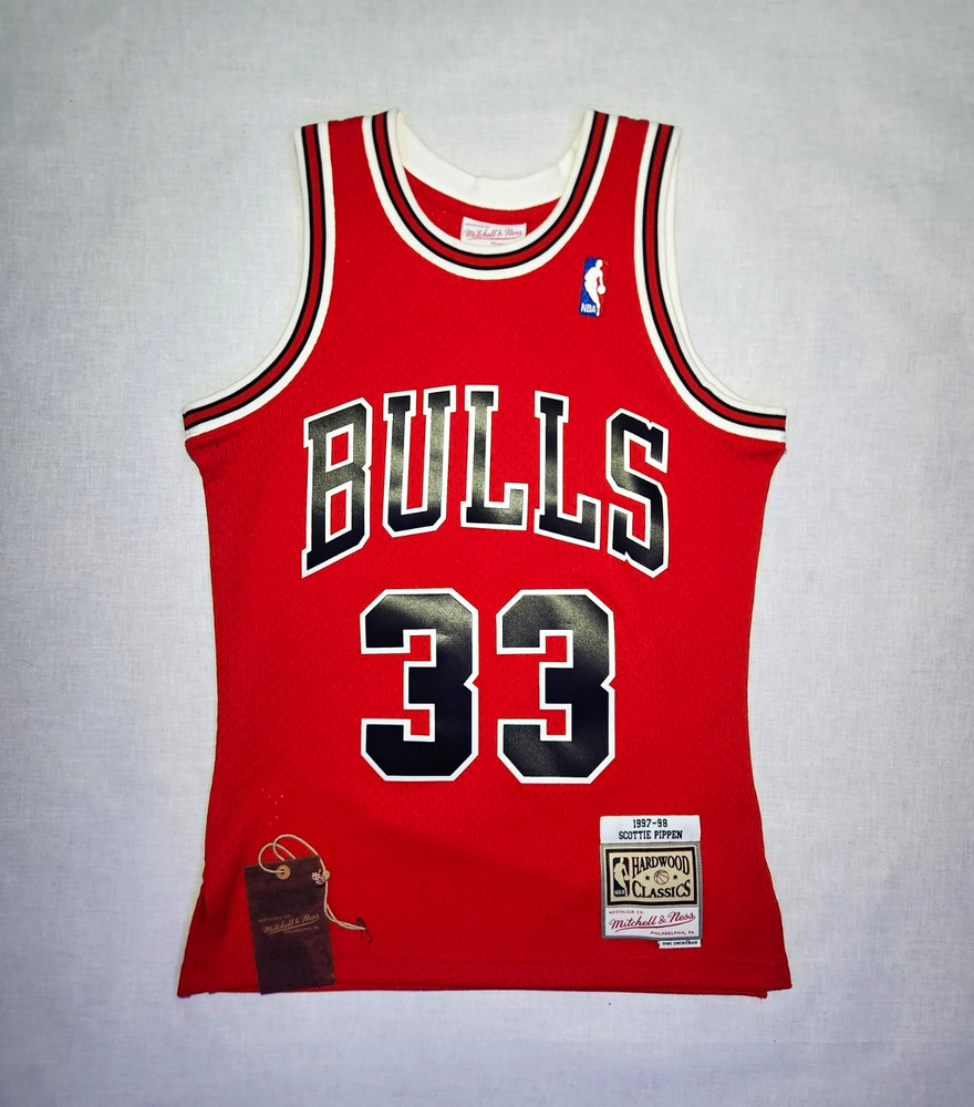 Chicago Bulls Scottie Pippen #33 1997 Hardwood Classics Red Jersey Size Mens XS