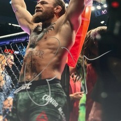 Conor McGregor Signed 11×14 Photo Notorious UFC Beckett Authentic Autograph!!