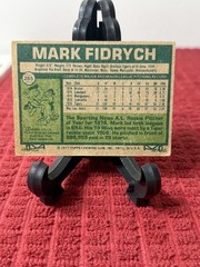 1977 Topps Mark Fidrych Detroit Tigers RC A.L. All-Stars #265 Crease Right Cor