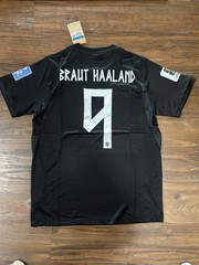 Nike Norway National Team Erling Haaland #9 Black Men’s M Soccer Jersey